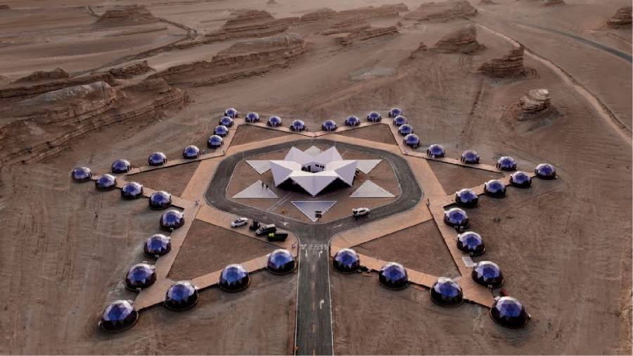 火星移民预演场——模拟外星环境的极端生存训练垫江户外野奢帐篷实验项目